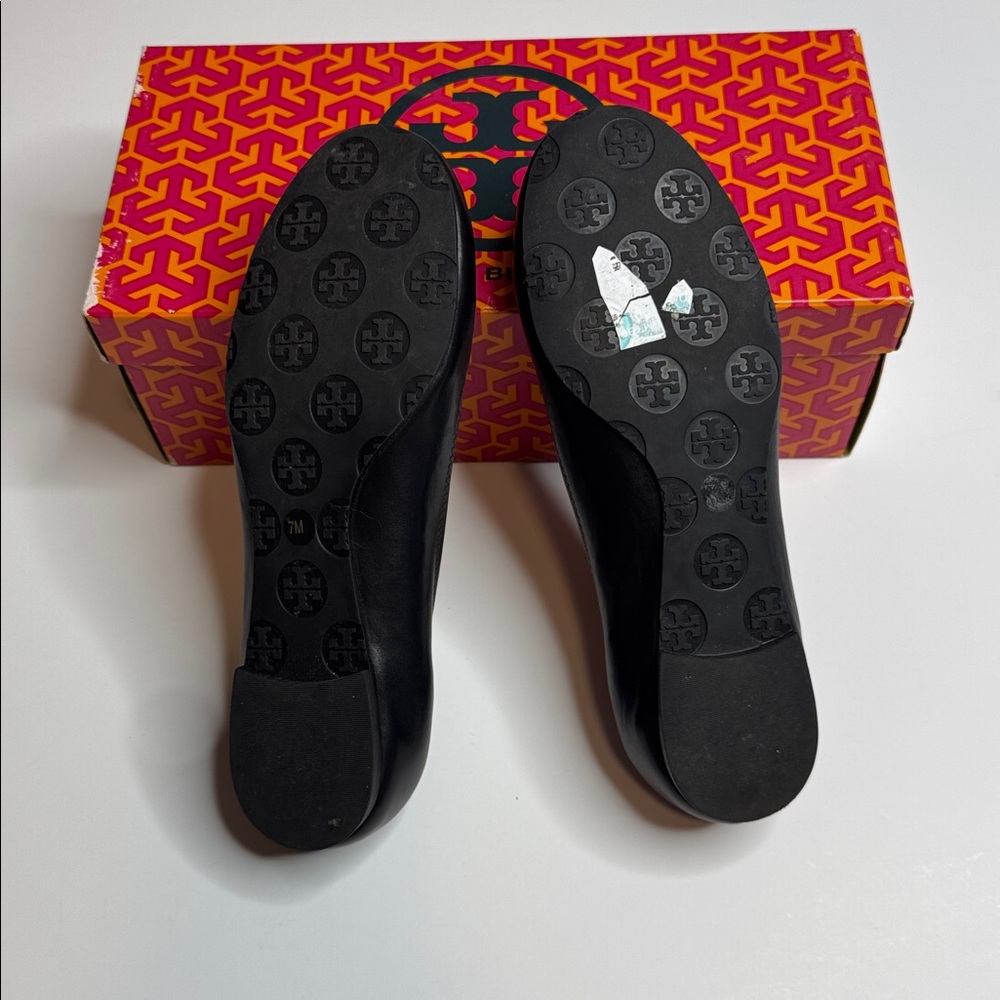 Tory Burch classic Reva ballet flat with silver logo - Picture 7 of 9
